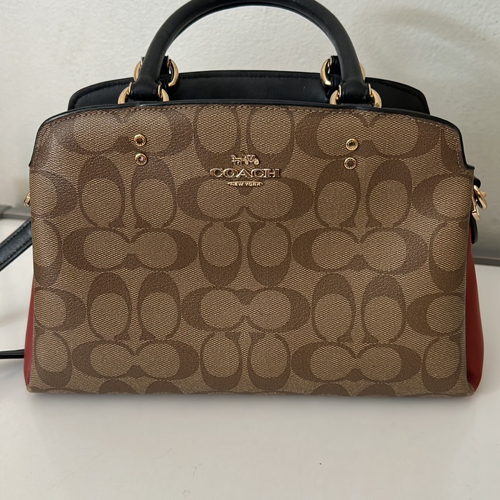 Coach mini Lillie carry all crossbody purse